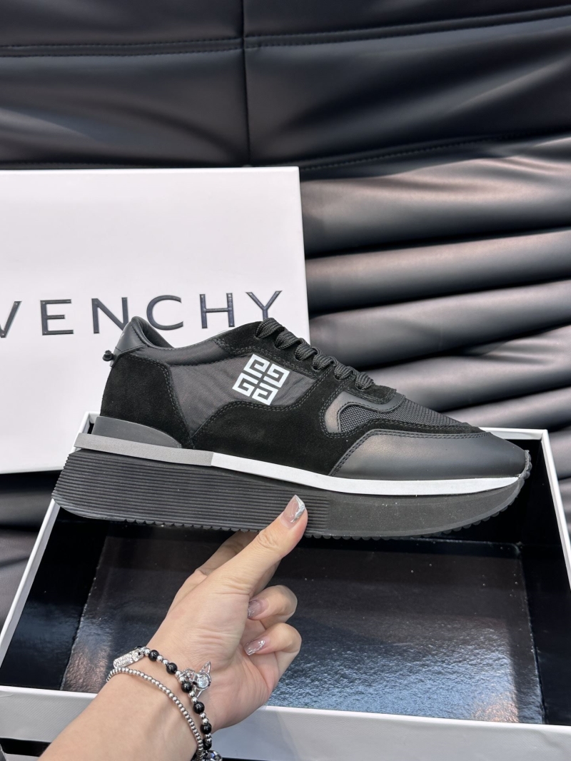 Givenchy Sneakers